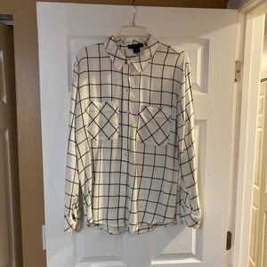 Sanctuary Black and white button down blouse. Size L
